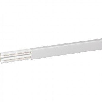 Мини-плинтус LEGRAND DLPlus 40x16 мм 2 отделения длина 2,1 м белый Мини-плинтус LEGRAND DLPlus 40x16 мм 2 отделения длина 2,1 м белый