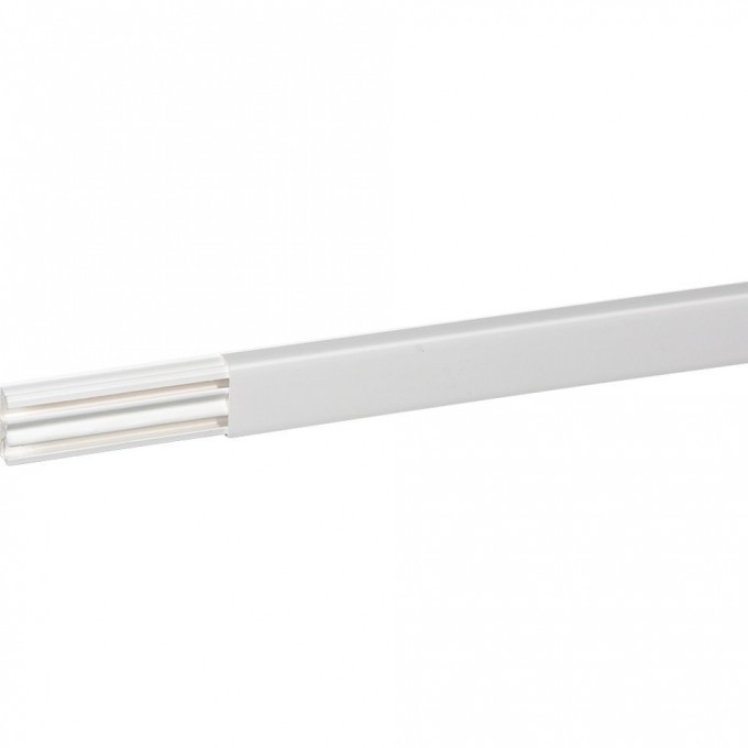 Мини-плинтус LEGRAND DLPlus 40x16 мм 2 отделения длина 2,1 м белый 030021