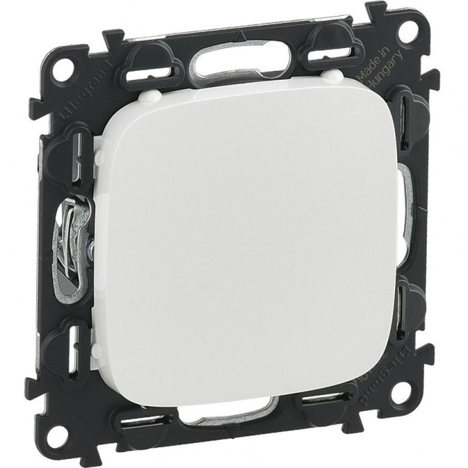 Заглушка LEGRAND Valena ALLURE с суппортом с лицевой панелью белый 755185